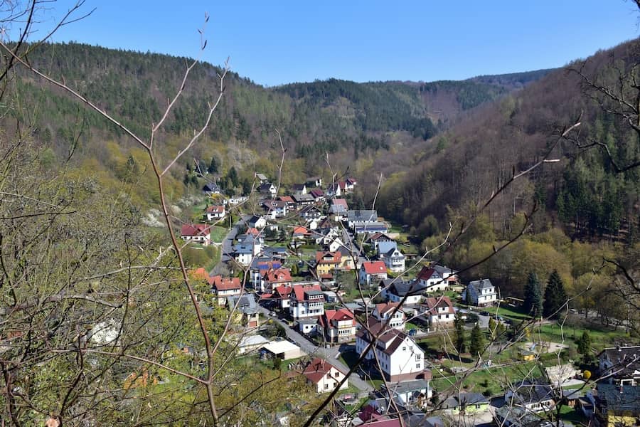 čistič komína, čistenie komína, čistenie komínov,